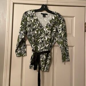 Pine Needles of New York—V neck Cardigan Sweater—Size Medium